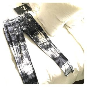 Workout pants in great used condition